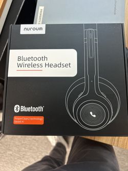 Brand New Wireless headset For Sale! $5