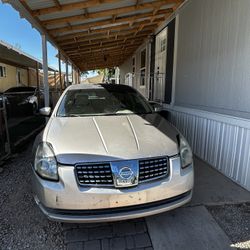 2004 Nissan Maxima