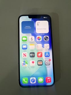 iPhone 13 unlocked cracked back