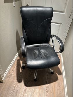 Executive leather chair