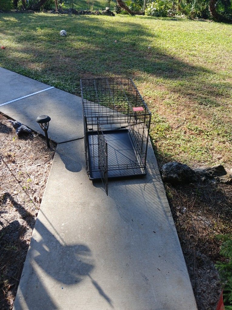 Pet Crate - 19"W X 30"D X 21"H