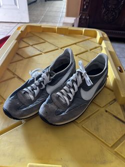 Vintage Nike Shoes Size 7 1/2