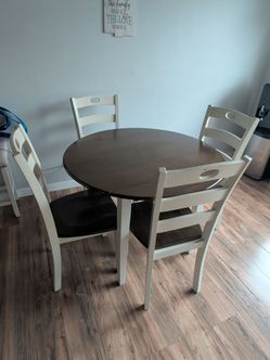Dining Table 4 chairs
