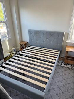 BEAUTIFUL Gray Platform Bed Frame