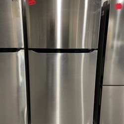 LG Refrigerator Never Used $0 Down payment.Take home today!$666