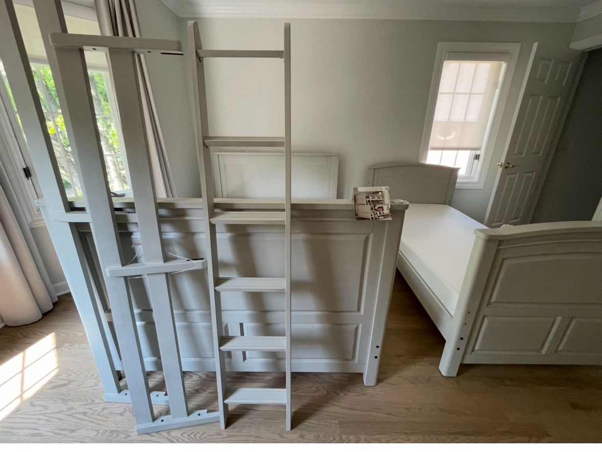 Bunk Beds Brand New