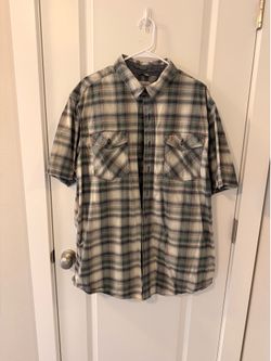 Carhartt button up short sleeve shirt