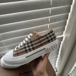 Burberry Shoes For Men 