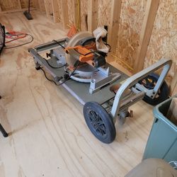 Rigid Miter Saw & Portable Stand