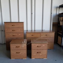 Oak Bedroom Dresser Set!