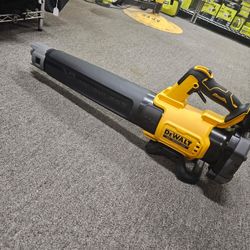 DEWALT 20V MAX 125 MPH 450 CFM Brushless Cordless Battery Powered Blower TOOL ONLY