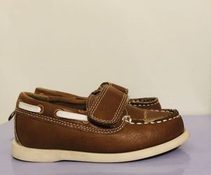 Size 8c shoes by Carters