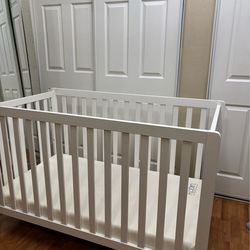 Baby crib