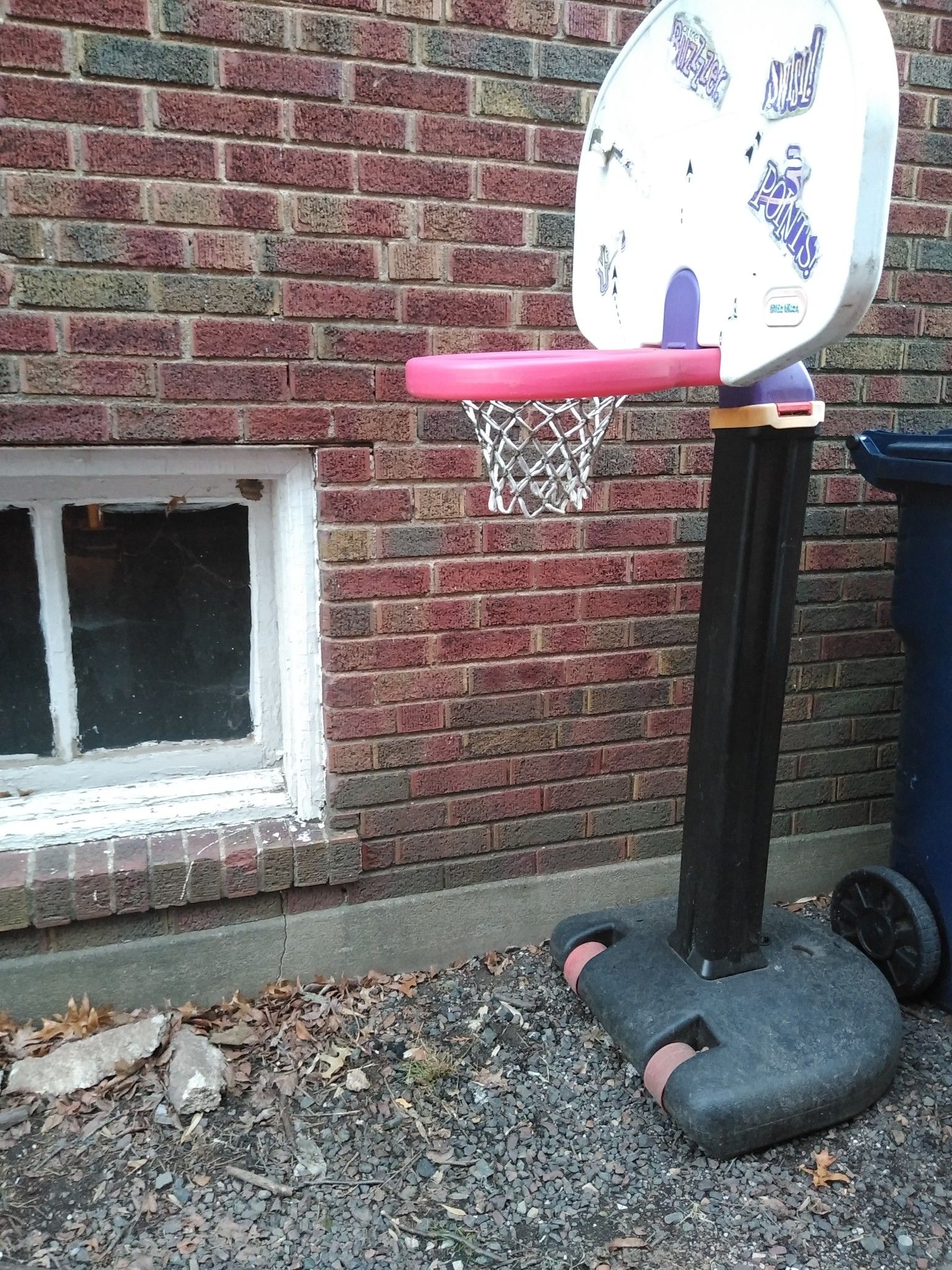 Basketball hoop 😎😜🏀🏀🏀🏀 very cheap wipe down remove stickers