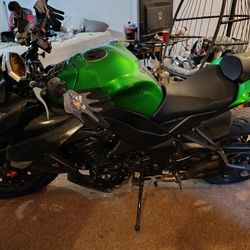 2013 Kawasaki Z1000