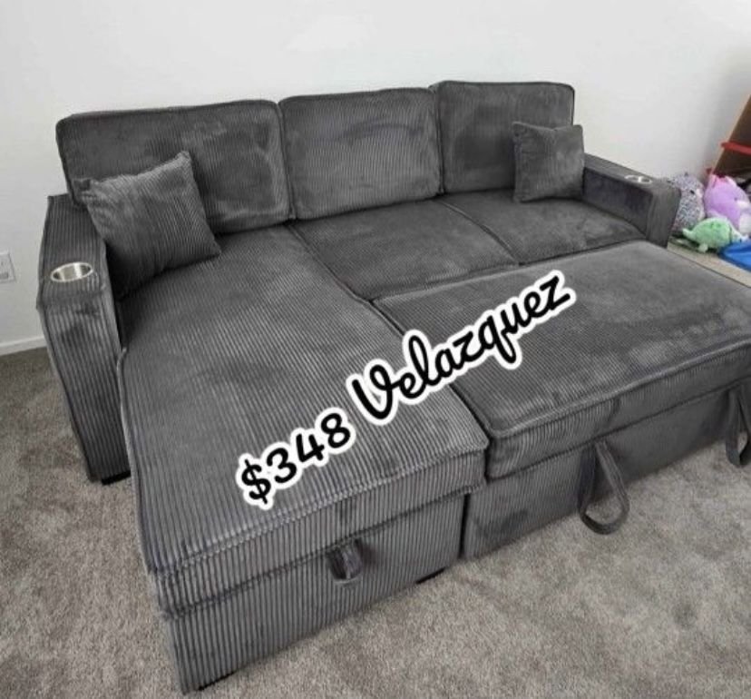 ✅️✅️Convertible Sectional W/ Cup Holder & W/ USB Port✅️✅