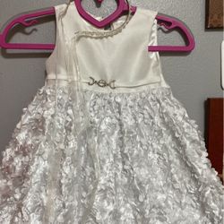 vestido de niña con diadema de pelo 
