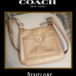 Authentic COACH PENELOPE HIPPIE Crossbody Bag  F16533