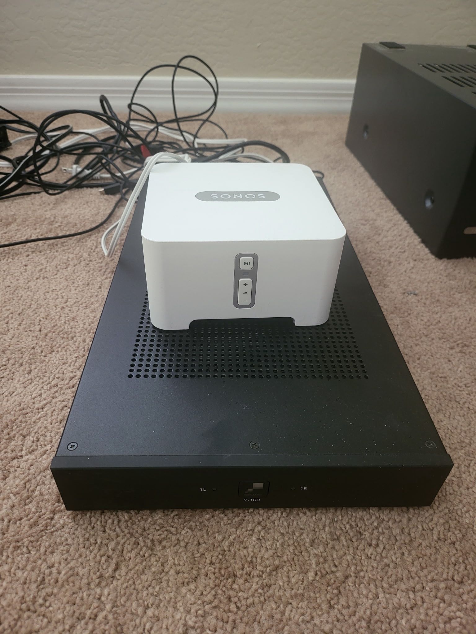 Sonos Connect + Sonance 2-100 Amp – Like New, Pristine Condition!