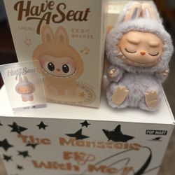 Have a Seat Labubu ZIZI