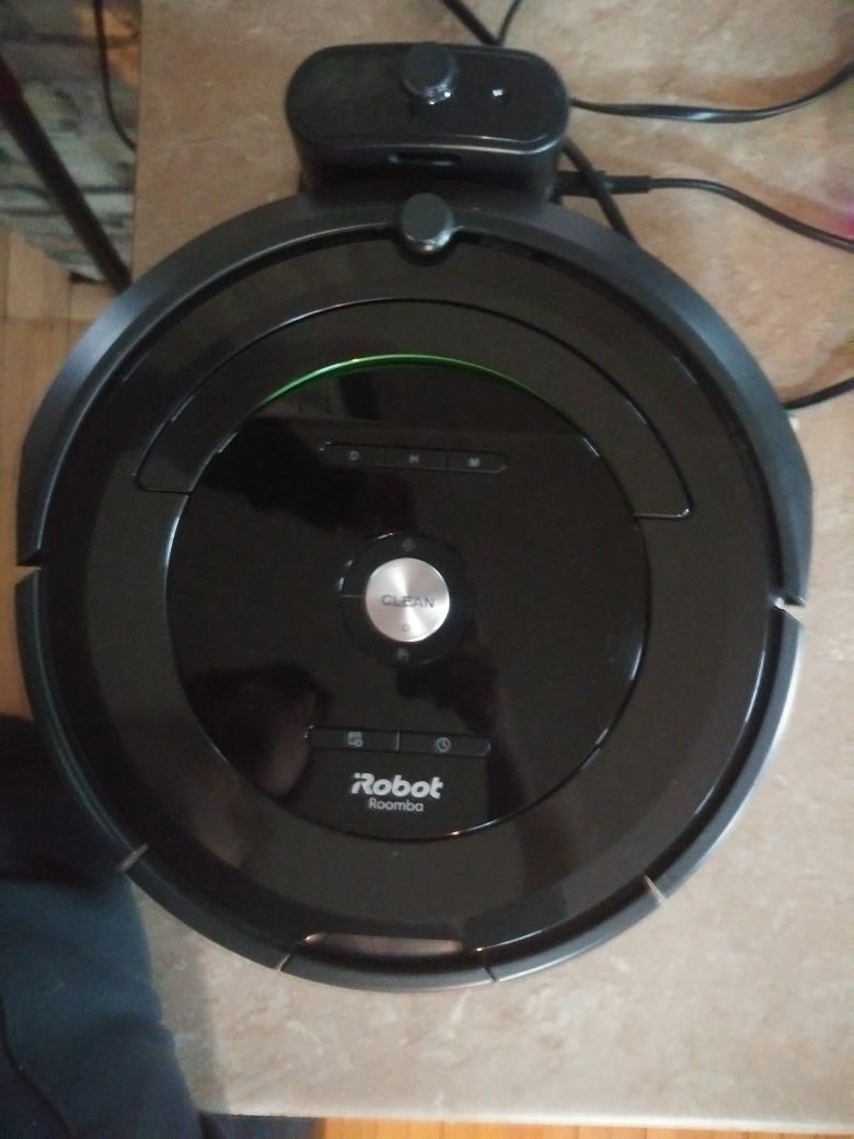 iRobot roomba vacuum 680