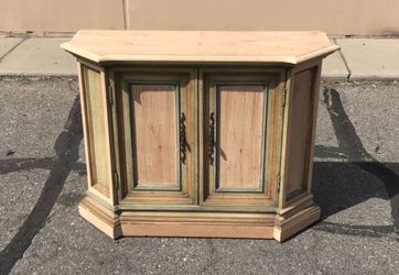 Vintage entrance Cabinet