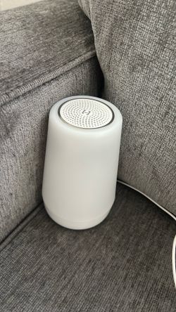 Hatch sound machine