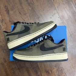 Nike Air Force 1 Size 8