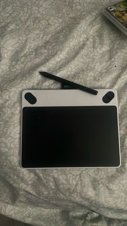 Wacom drawing tablet