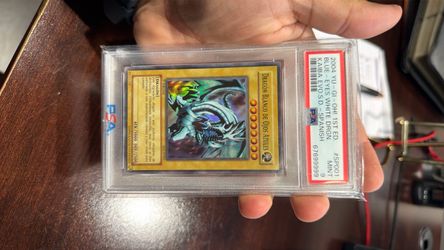 2004 Yu-gi-oh 1st edition spanish edition