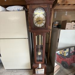 Vintage 1974 Emperor Grandfather Clock – Model 120 – Antique Beauty!