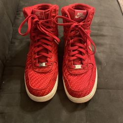 Vintage “Nike Air Force One” (Red Weaved) Size 10.5