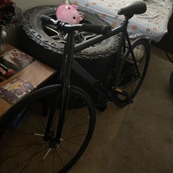 Golden Cycle Size 58 All Black Bike 