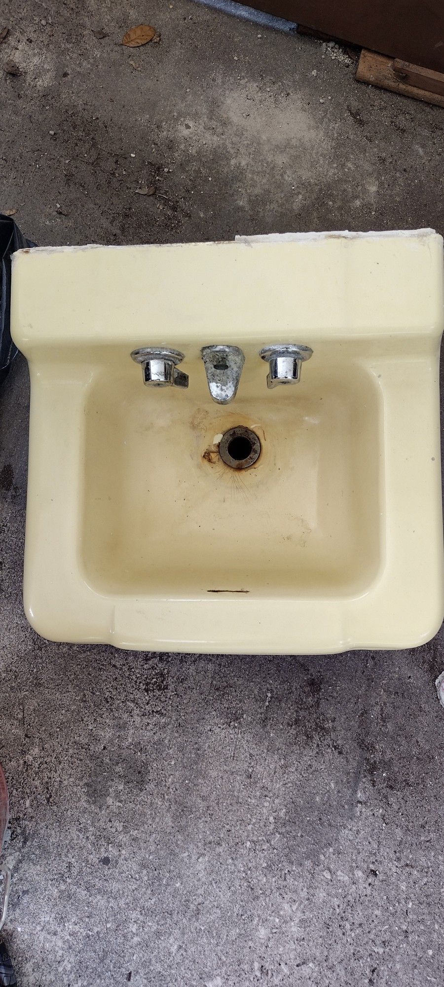 Vintage Mid Century Yellow Bathroom Porcelain Wall Sink
