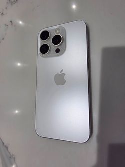 Iphone 15 Pro - Unlocked