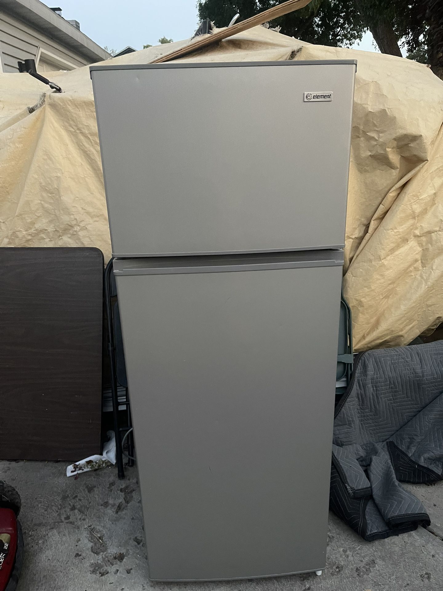 Refrigerator From Frigadare 7.5
