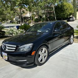 2011 Mercedes Benz C300 Luxury
