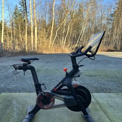 Peloton Bike
