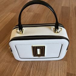 Karl Lagerfeld Paris Simone Camera Bag White