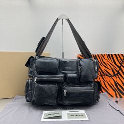 A bag with a sense of unisex design