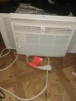 Window air conditioner