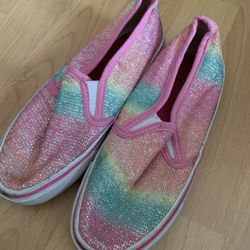 Girls Size 1 Slip Ons