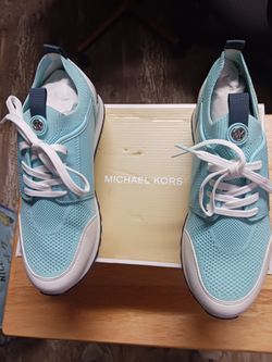 Michael kors woman gym shoes