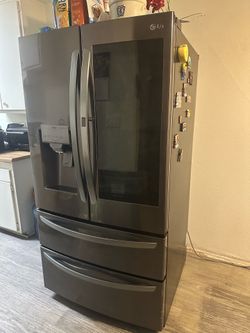 LG Refrigerator Thin Q