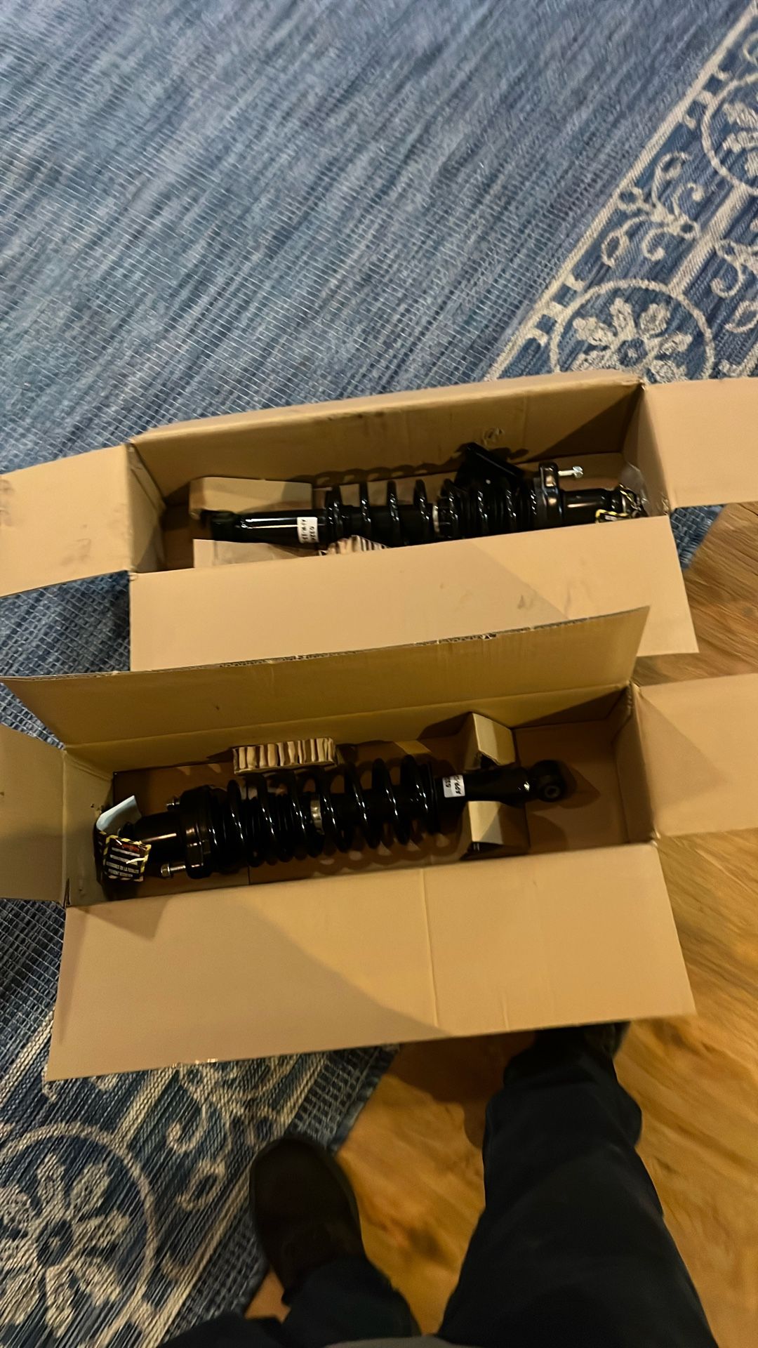 2 Rear Stir Assemblies For 2014 Jeep Patriot.