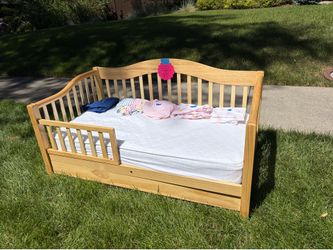 Wooden Toddler Bed