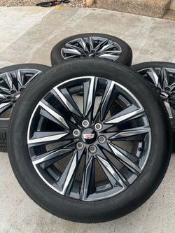 New Cadillac rims and tires 22” new takeoffs Oem factory wheels rines y llantas nuevas fits Cadillac Chevy GMC trucks SUVs