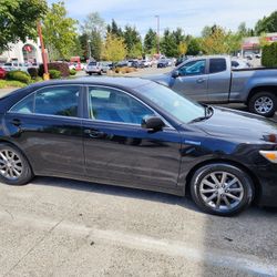 2011 Toyota Camry Hybrid
