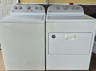 Free Delivery. Very Nice Washer And Electric Dryer. Only 3 years old