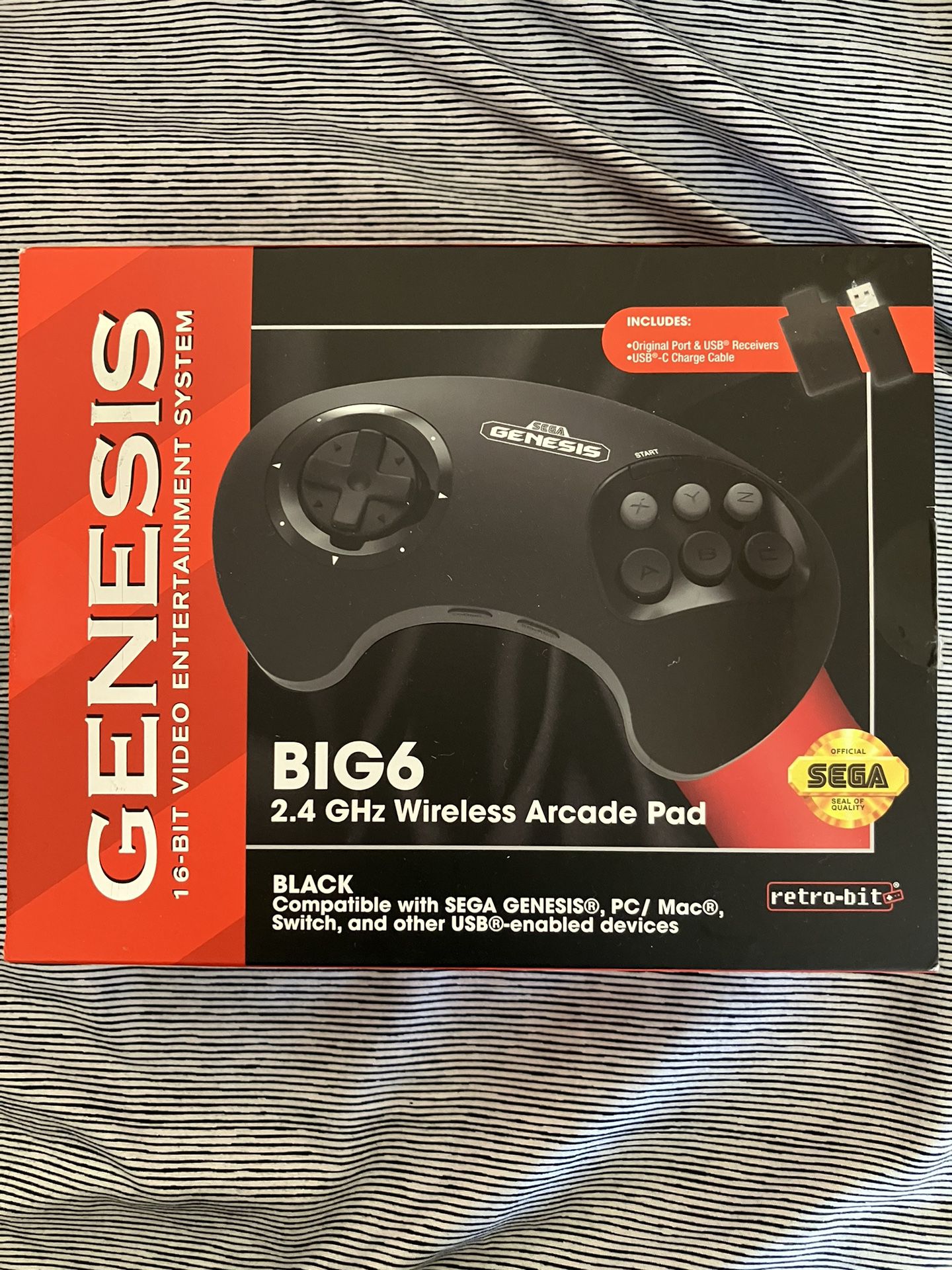 Wireless Sega Genesis 6-button Pad by Retrobit